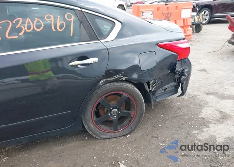 2016 Nissan Altima 2.5 Sv из США, поврежденный, VIN 1N4AL3AP8GC194333